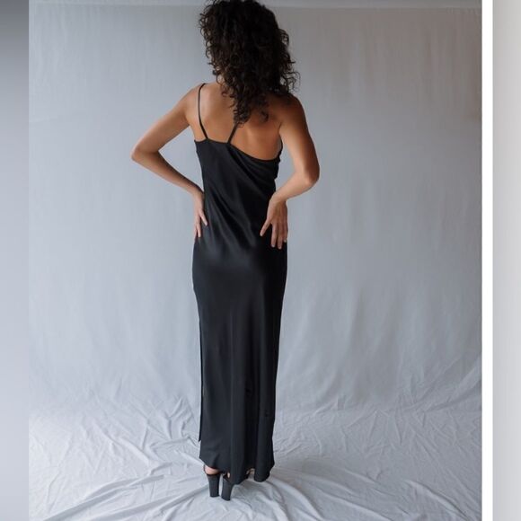 SIR the label Julien Asymmetric Slip Dress black - Picture 6 of 11